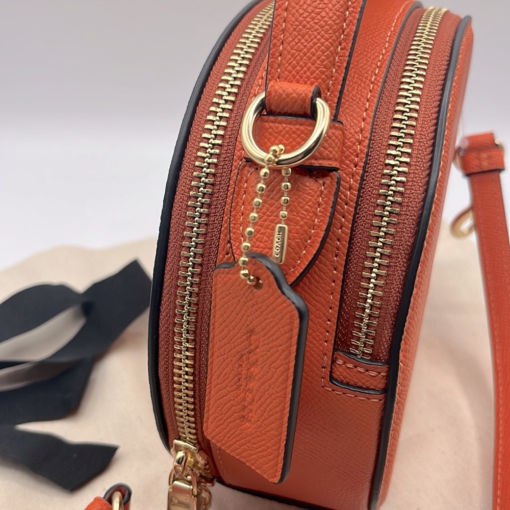 Coach Pumpkin Canteen Crossbody - Picture 11 of 12